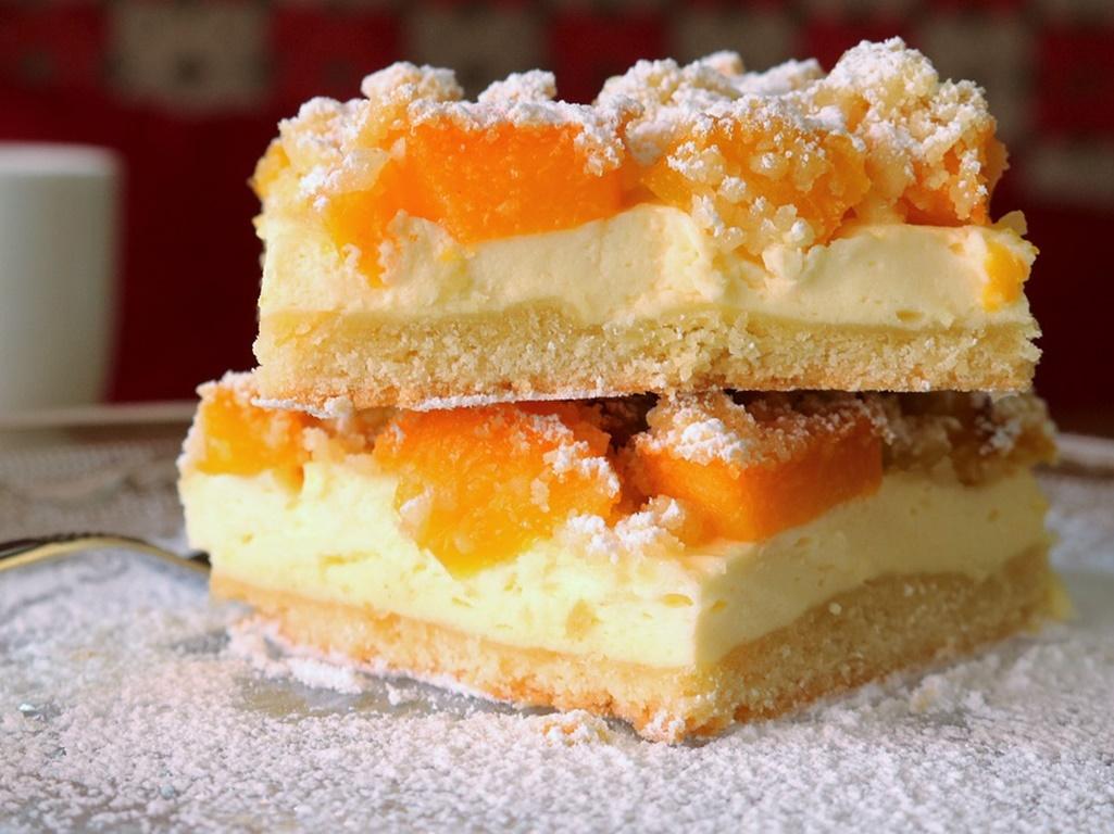 Prăjitura cu aluat fraged și budincă de vanilie cu mandarine. Un desert aromat și aspectuos, pentru omul pofticios!