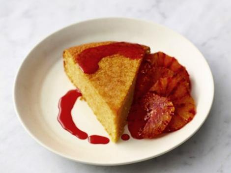Din culisele bucătăriilor marilor chefi, o prăjitură pe cât de simplă, pe atât de delicioasă - Orange polenta cake!