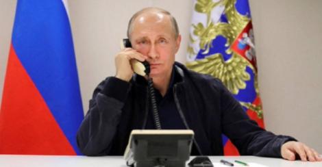 Ce părere are Vladimir Putin despre smartphone-uri și  Instagram:  ”Spuneţi că toată lumea are un smartphone, eu nu am”