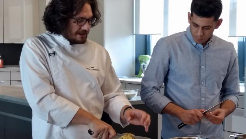 Festin culinar și lecții pentru a deveni un bucătar de cinci stele! Cum a fost la cursul de gătit cu Chef Florin Dumitrescu