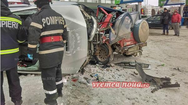 &Icirc;nmorm&acirc;ntare &icirc;n loc de nuntă! Povestea t&acirc;nărului de 31 de ani, căruia i s-a făcut rău la volan și a făcut accident: "Era v&acirc;năt la față. Iubita lui pl&acirc;ngea &icirc;n hohote!"