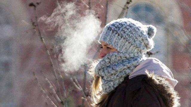 Primăvara ne amăgește! După căldura din weekend, revine &icirc;nghețul. La ce să ne așteptăm, &icirc;n următoarele ore