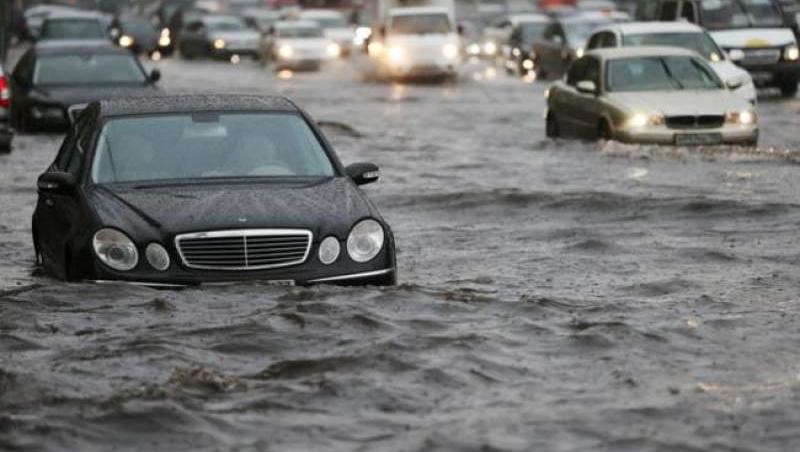 Anunţ de ULTIMĂ ORĂ de la meteorologi! Cod galben de inundaţii în 12  județe! Lista cu râurile problemă! România, sub ape!