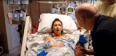 Cel mai emoționant zâmbet. Prima reacție a unei femei, după transplantul de plămâni: ,,Oh, Doamne, pot respira! Tot aerul ăsta e al meu!”