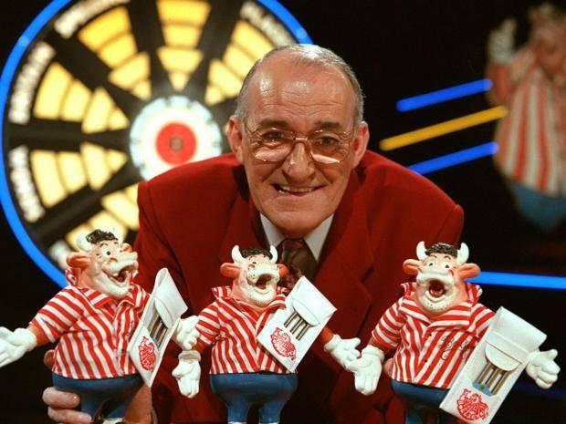 Celebrul om de televiziune Jim Bowen s-a stins din viață la 80 de ani, din cauza unui accident vascular cerebral!