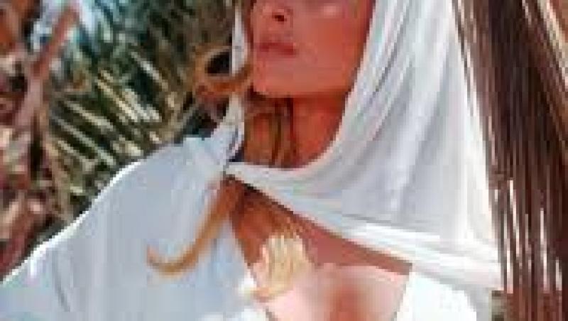 „PRIMA FATĂ BOND DIN LUME”! Ursula Andress a ajuns la 82 de primăveri! Vă amintiți cum arăta zeița în costum de baie, cu pletele-i blonde care-i încadrau chipul de păpușă elvețiană?