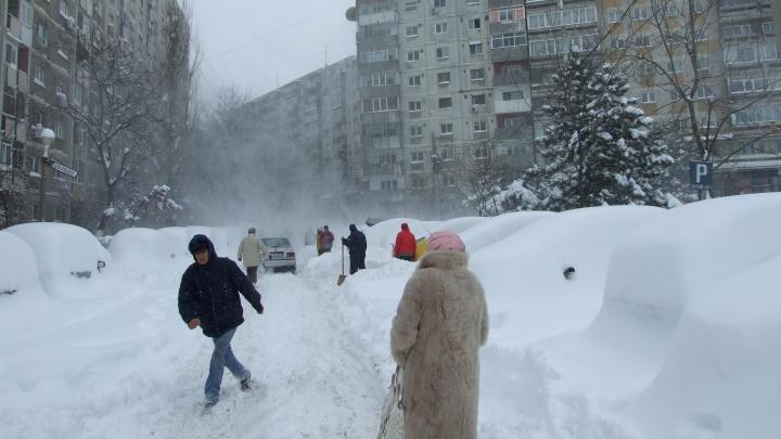 A fost GER de au &icirc;nghețat și pietrele, și noi. Meteorologii, &icirc;n ALERTĂ! Cum va fi VREMEA &icirc;n weekend!