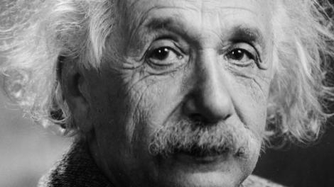 Einstein a scris secretul fericirii pe un servetel. Tu stii care este?