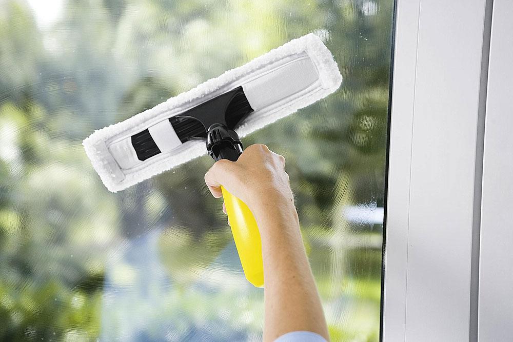 Curățenia generală de Paște 2018. 5 soluții naturale pentru lustruirea geamurilor