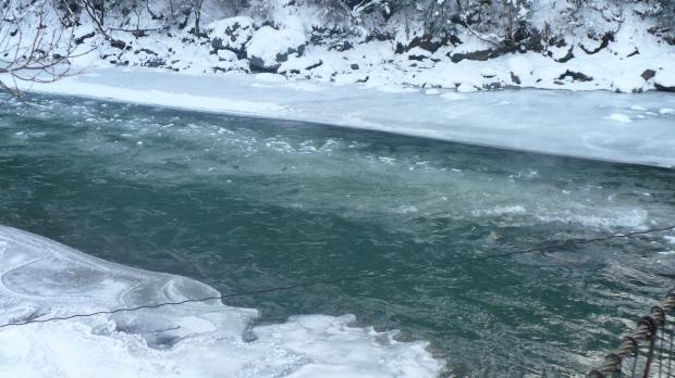 Stare de alertă! Cod portocaliu de INUNDAȚII. Avertizarea vizează opt judeţe