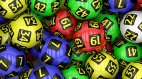 UPDATE: Rezultate loto 6 din 49 din 25 martie. Numerele extrase și câștigătoare sunt...