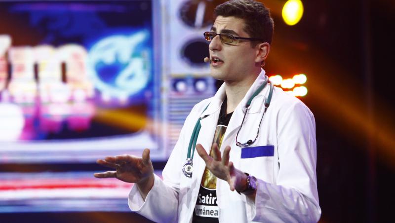 Matei Deleanu, studentul la Medicină care face stand-up comedy şi... nu prea: 
