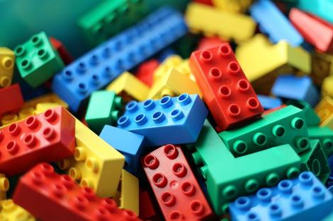 Lego Duplo - fratele mai mare al micuțelor cărămizi colorate