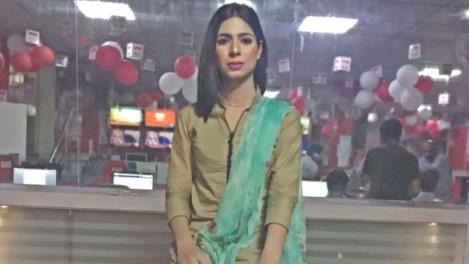 O tânără care a fost model, prima prezentatoare TV transgender din Pakistan! Când a aflat vestea nu i-a venit să creadă: ”Am izbucnit în lacrimi...”