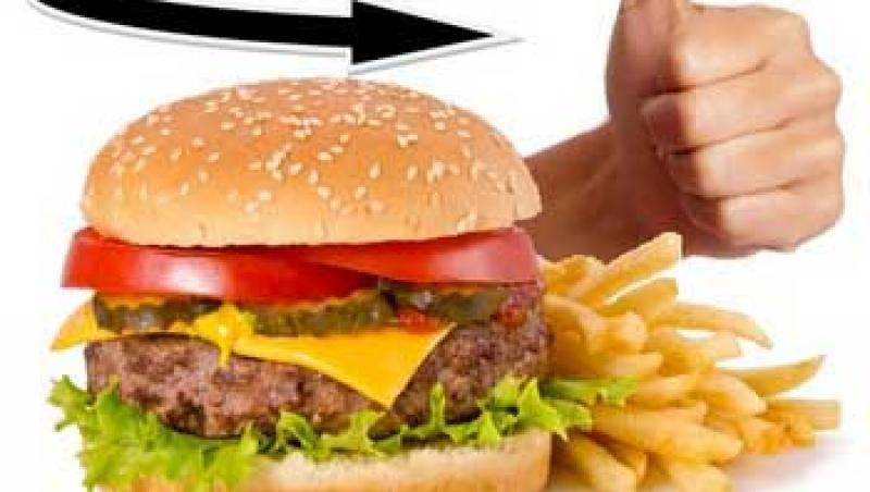 HAHA! Cele mai tari păcăleli de 1 aprilie din istorie: Hamburgerul pentru stângaci, în care toate ingredientele sunt rotite cu 180°