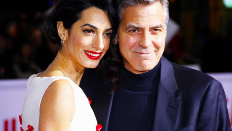 După ce a născut gemeni, soția lui George Clooney arată extraordinar! LA 40 de ani, Amal e mai sexy ca oricând!