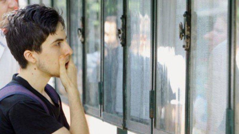 E JALE! Simularea examenului de Bacalaureat , oglinda &icirc;nvăţăm&acirc;ntului rom&acirc;nesc: "60% dintre liceeni nu vor lua note de trecere la BAC"