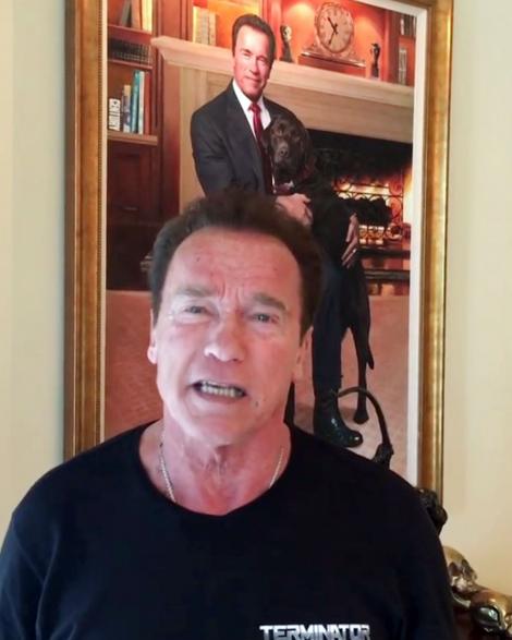 Primele cuvinte pe care Arnold Schwarzenegger le-a spus când s-a trezit după operația la inimă. REPLICA CELEBRĂ face înconjurul Planetei!