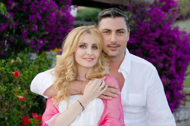 De NERECUNOSCUT! Un designer CELEBRU a slăbit 16 kilograme &icirc;n două săptăm&acirc;ni!