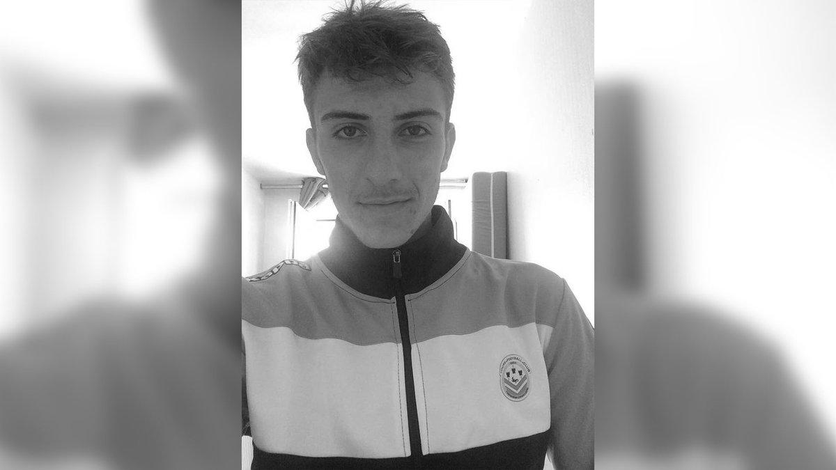 O nouă dramă lovește fotbalul mondial, la doar cinci zile după decesul lui Davide Astori. Un fotbalist de 18 ani a fost găsit fără suflare