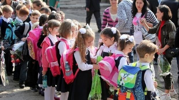 E ultima șansă! C&acirc;nd &icirc;ți mai poți &icirc;nscrie copilul &icirc;n clasa pregătitoare sau I. Odată termenul expirat, va trebui să aștepți un an pentru ca micuțul tău să meargă la școală