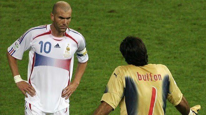 VIDEO: Ciclul vieții a două legende, Gianluigi Buffon și Zinedine Zidane. Asemănări izbitoare &icirc;ntre ieșirile din scenă ale celor doi mari jucători: iulie 2006 vs. aprilie 2018