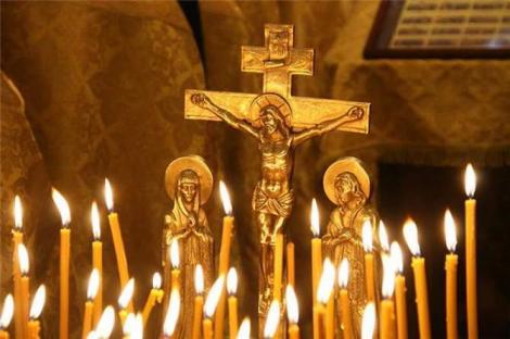 Calendar ortodox 14 aprilie. Rânduiala bisericească din Sâmbăta Luminată