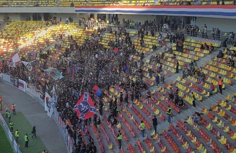 Incidente la meciul CSA Steaua-Academia Rapid. Jandarmii au intervenit cu gaze lacrimogene