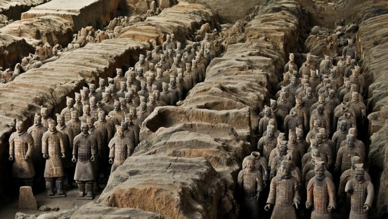 Marele Zid Chinezesc și Soldații de Teracotă – două dintre simbolurile Chinei