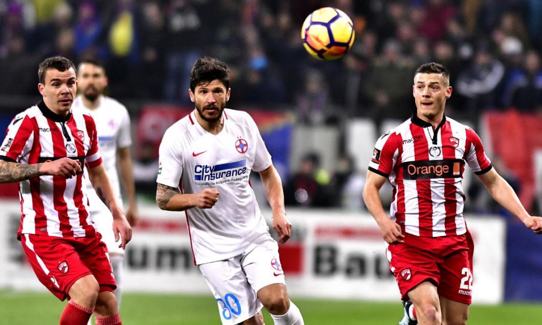 Dinamo taie &icirc;n carne vie după eșecul rușinos cu Juventus București! Florin Bratu, decizie radicală &icirc;n privința lui Gabi Torje