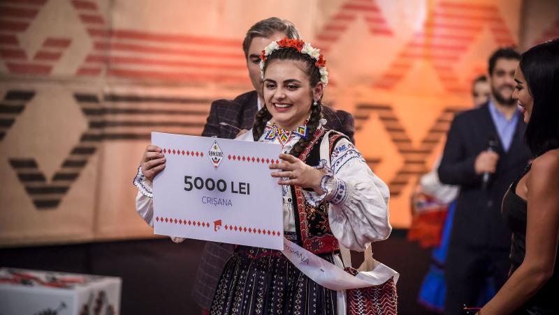 Denisa, câștigătoarea “Ie, Românie” – Crișana, este studentă la Matematică. Emisiunea prezentată de Mircea Radu a ajuns la final
