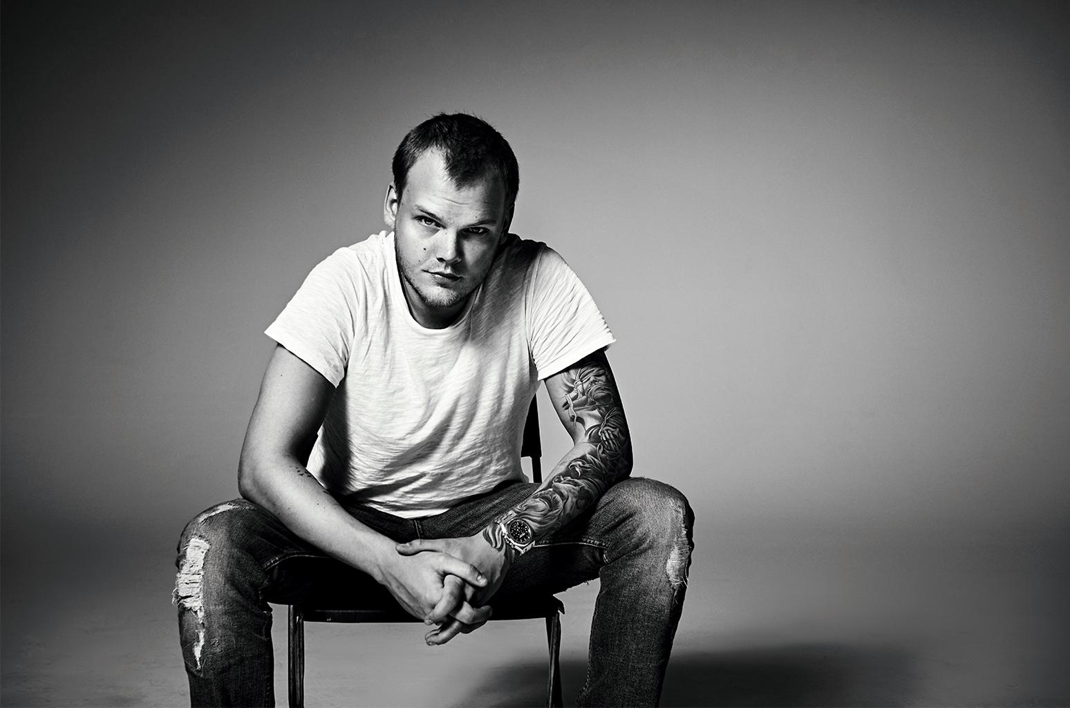 Medicii legişti au concluzionat! Ce s-a aflat la autopsia &icirc;n cazul DJ-ului AVICII