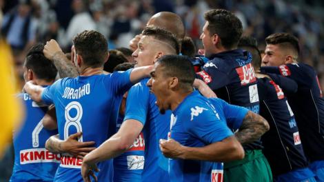 Sezonul din Serie A a luat foc! Juventus, ca și campioană în urmă cu două runde, a pierdut acasă cu Napoli și echipa lui Chiricheș e mai aproape de titlu