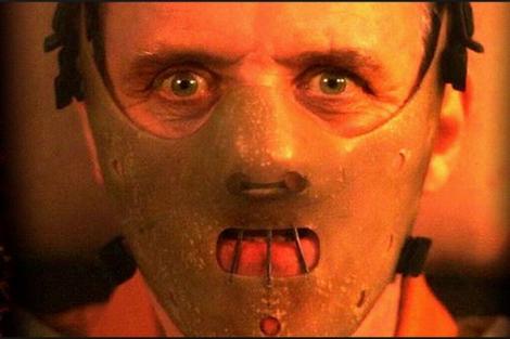 Imaginile cu care Anthony Hopkins și-a îngrozit fanii! Actorul s-a filmat în niște ipostaze extrem de ciudate: "O să am coşmaruri cu un Hannibal Lecter stresat"