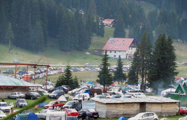 &Icirc;ncă nu ți-ai rezervat cazarea la munte, pentru minivacanța de 1 MAI?  Mai ai o șansă: Unde mai găsești LOCURI LIBERE. Sunt ultimele!