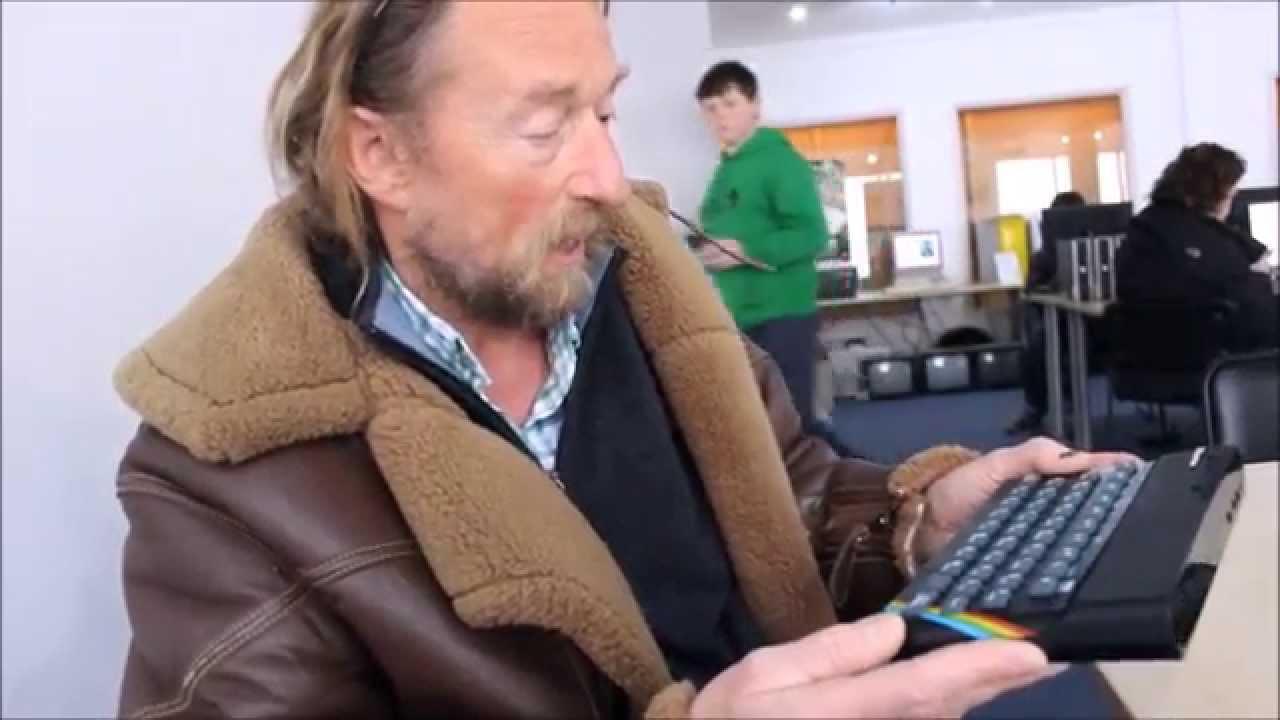 Tragedie. A murit după o lungă luptă cu O BOALĂ NECRUȚĂTOARE. Designerul IT, Rick Dickinson, s-a stins la 60 de ani!