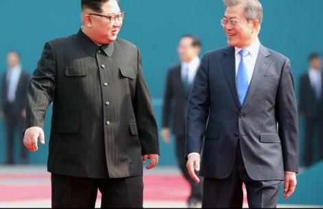 Anunțul făcut după întâlnirea istorică a liderului Jim Jong-Un cu președintele sud-coreean Mon Jae-in: ”O nouă eră!”