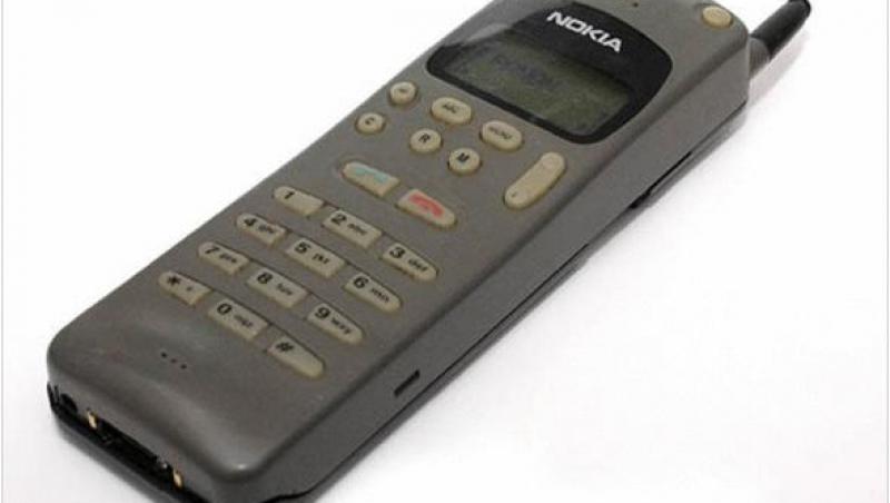 Fanii NOKIA, în al nouălea cer! După 25 de ani, telefonul 2010 va fi relansat. Primul telefon de pe care ai trimis SMS, în varianta 2018