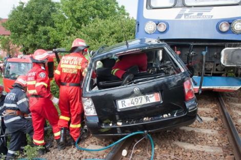 VIIȘOARA, loc blestemat! În 2017, cinci adolescenți și-au pierdut viața într-un accident cumplit într-o localitate cu același nume, din Bistrița-Năsăud, după ce mașina lor a fost lovită de tren