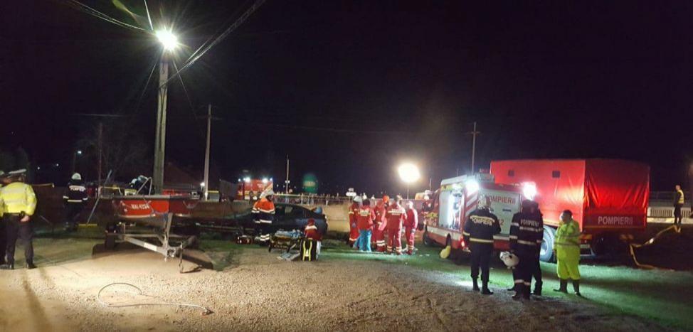 ACCIDENT VIIȘOARA. A fost găsită şi cea de a doua persoană dată dispărută după ce o autoutilitară a căzut &icirc;ntr-un canal de aducţiune al r&acirc;ului Bistriţa: NOUĂ MORȚI