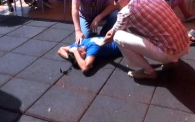 Ca &icirc;n vestul sălbatic! Polițist, amenințat de un t&acirc;năr de 17 ani: &bdquo;Vei pl&acirc;nge! &Icirc;ţi ştiu fiica, o violez şi &icirc;i tai g&acirc;tul&ldquo;. Cum a reacționat agentul