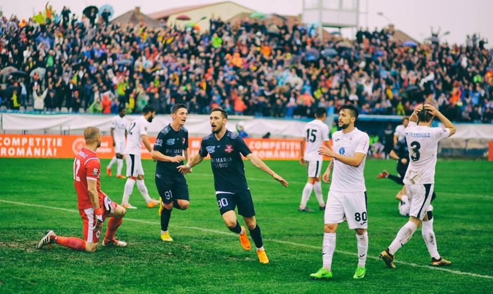 AFC Hermannstadt scrie istorie și se califică &icirc;n finala Cupei Rom&acirc;niei după o dublă victorie cu Gaz Metan Mediaș! Care a fost ultima divizionară secundă calificată &icirc;n finală