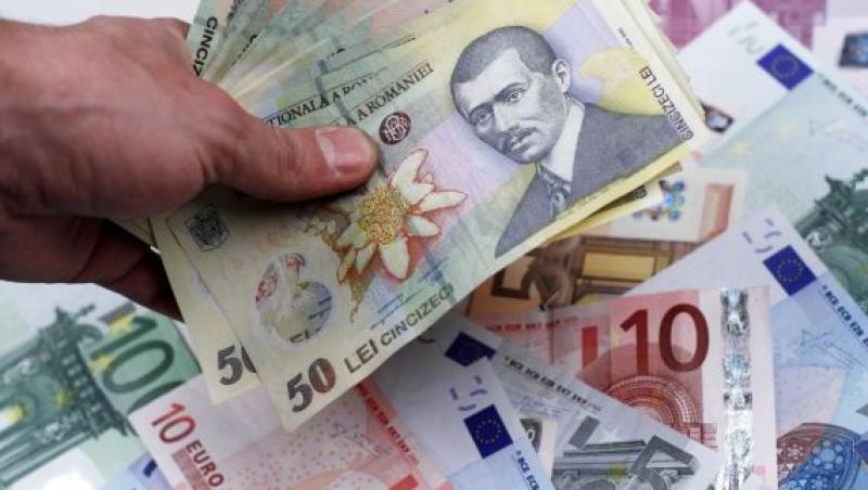 Aceste bancnote urmează să fie scoase din circulație! Mulți români le au în casă sau în portofel!