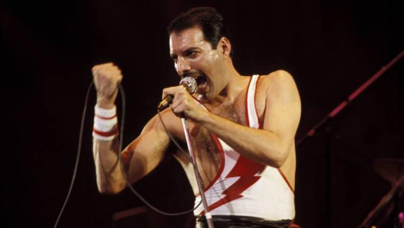 O legendă şi o muzică nemuritoare! Freddie Mercury, readus la viaţă de Rami Malek în 