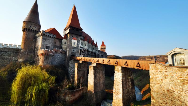 Zile libere 2018. Vacanța de Rusalii și Top 5 castele spectaculoase din România