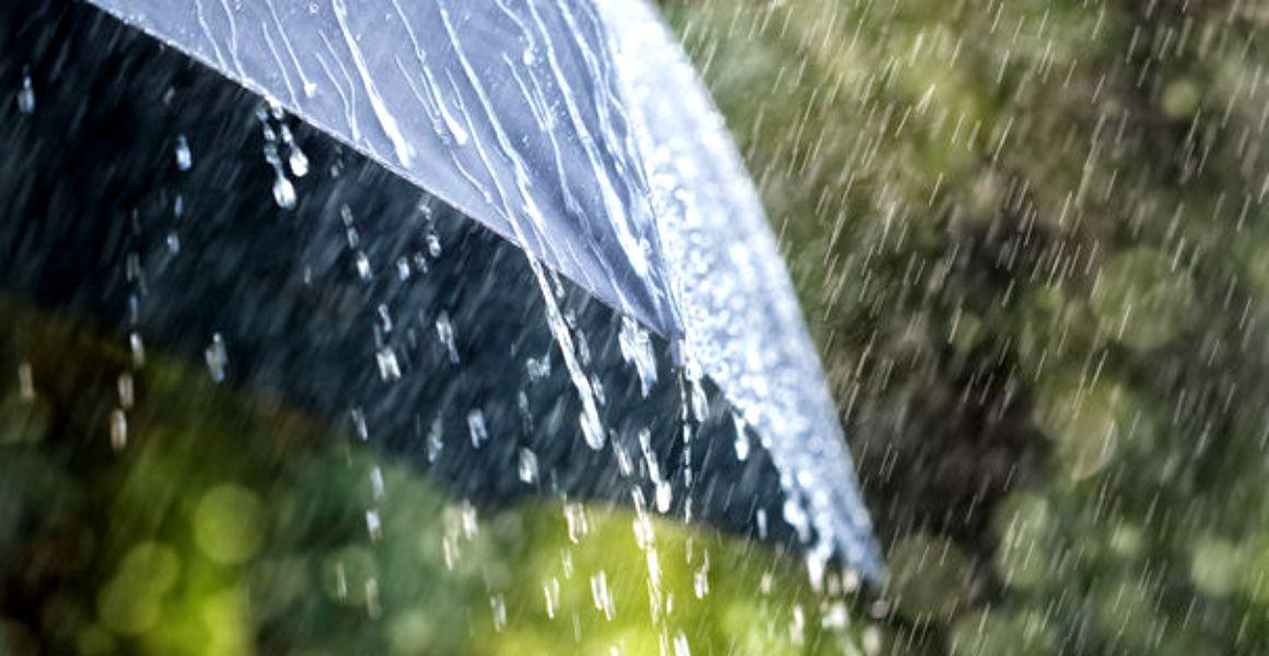 Prognoza METEO pentru weekend! Nu scăpăm de PLOI, dar temperaturile cresc uşor