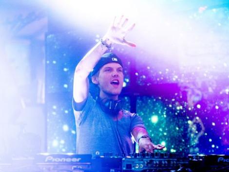 Cauza morţii lui AVICII! Anunţul făcut de familia DJ-ului suedez: "Va fi înmormântat în cadrul unei ceremonii private"