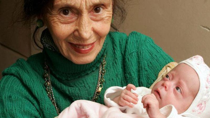 Are 70 de ani și în trei luni ar deveni cea mai bătrână mamă din lume: 