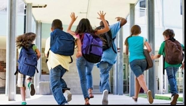 Cand &icirc;ncepe si c&acirc;nd se termina vacanța de vară 2018