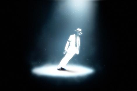 Un "REGE" al rock-and-roll-ului, altul al muzicii POP. Cele mai mari frici ale lui Michael Jackson, dezvăluite: secretul "MOON WALK-ului" şi teama de a muri ca Elvis Presley: "Mi s-a zis că voi sfârşi asemenea lui"